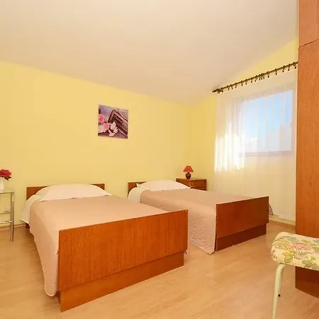 Marija Condo Split