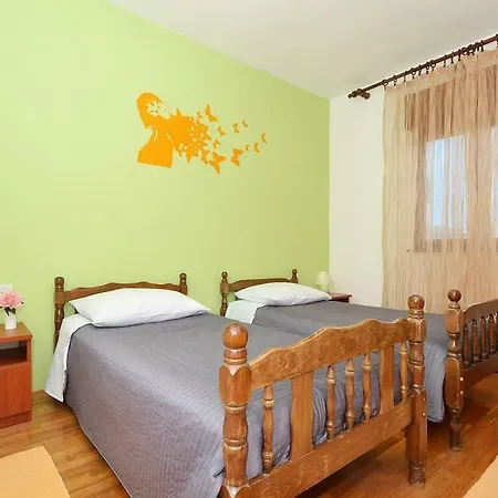 Marija Condominio